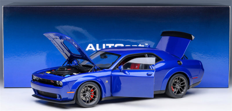 AUTOART Dodge Challenger R/T Scat Pack Widebody 2022 Indigo Blue 1:18 Car Pre-built Model view11