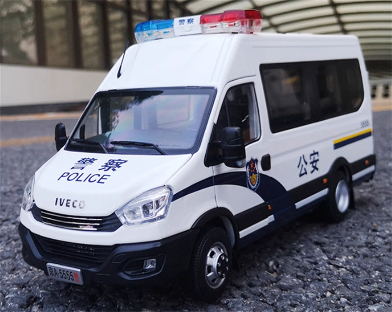 NAVECO Iveco Ousheng Public Security Painting Police Car Edition white 1:24 Car Pre-built Model view1