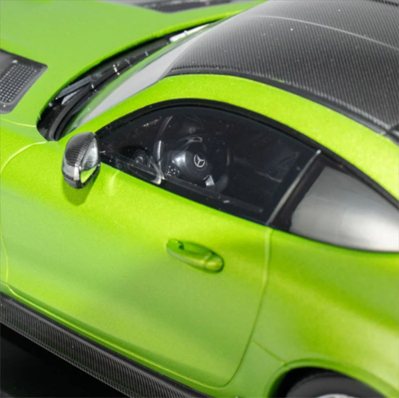 1:18 Mercedes Benz AMG GT BLACK Series 2020 Matt green Metallic  MINICHAMPS Limited Edition 330PCS ONLY DIECAST Car Model