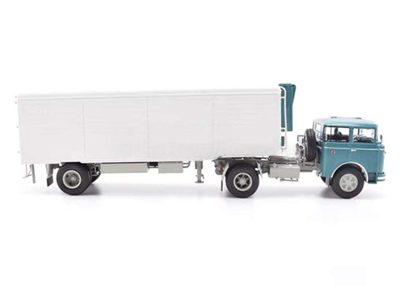 Modimio Skoda 706-RTTN ALKA-N12CH Europe refrigerated truck 1:43 Truck Pre-built Airliner Model Display view3