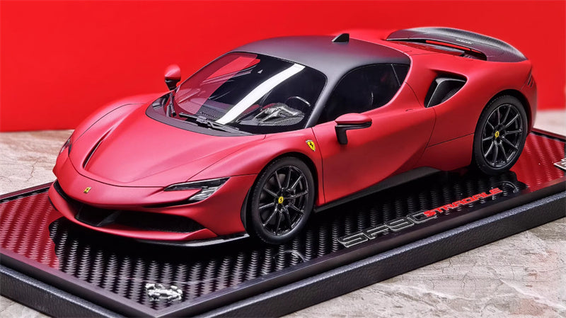 BBR MODELS Ferrari SF90 Stradale Pack Fiorano Rosso F1-75 Matte Red Carbon fiber base Limited Edition 18PCS ONLY 1:18 Car Pre-built Model view1