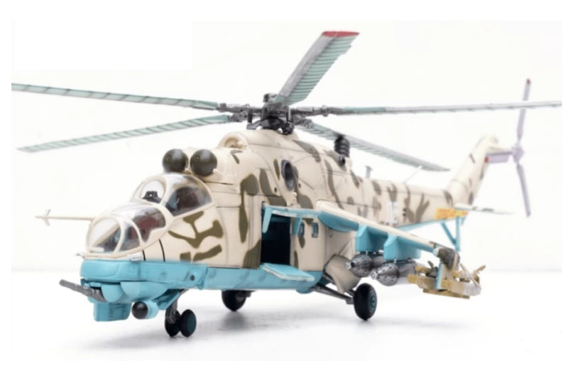 Panzerkampf Soviet Army Mil Mi-24V 280th Independent Helicopter Rgt 1:72 Afghan Model  1986
