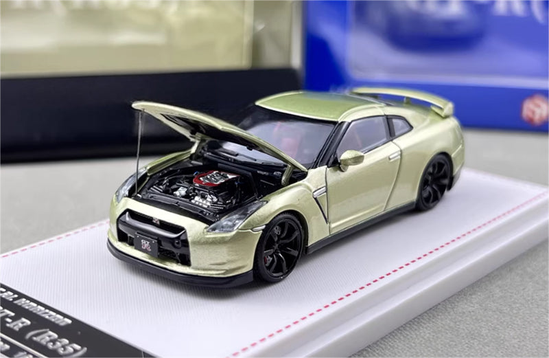 Focal Horizon Nissan GT-R R35 Emerald Green Limited Edition 999PCS ONLY 1:64 Car Pre-built Model view1