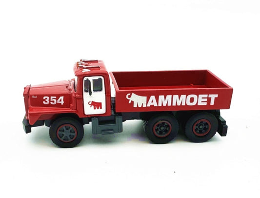 1:87 MACK   Siks Scale Models Trucks Set  DIECAST Model