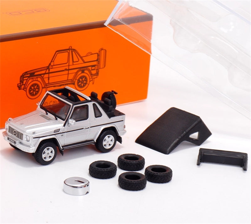 GCD Mercedes benz G500 two-door short-wheelbase convertible off-road with roof comes with 4 tires Silver LHD 1:64 Car Pre-built Model view7
