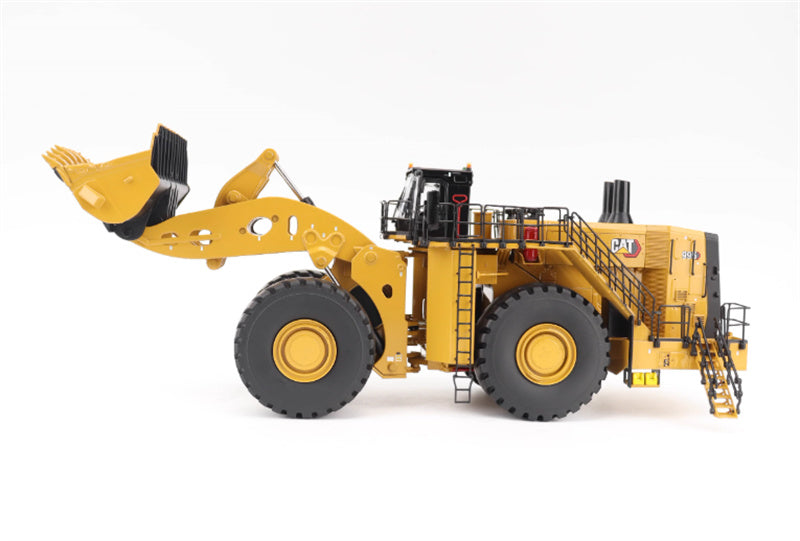CATERPILLAR 995 Wheel Loader Yellow 1:50 Truck Pre-built Model