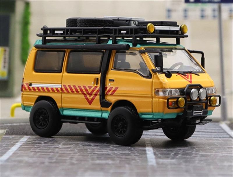 Autobots Models Mitsubishi Delica 3rd Generation Wagon 4X4 Off Road Modified Edition Yellow School Bus left-hand drive with accessories 1:64 Car Pre-built Model view2