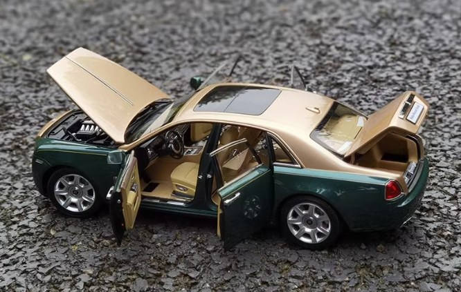 kyosho Rolls Royce RR ghost Green and gold dual color 1:18car Pre-a Model