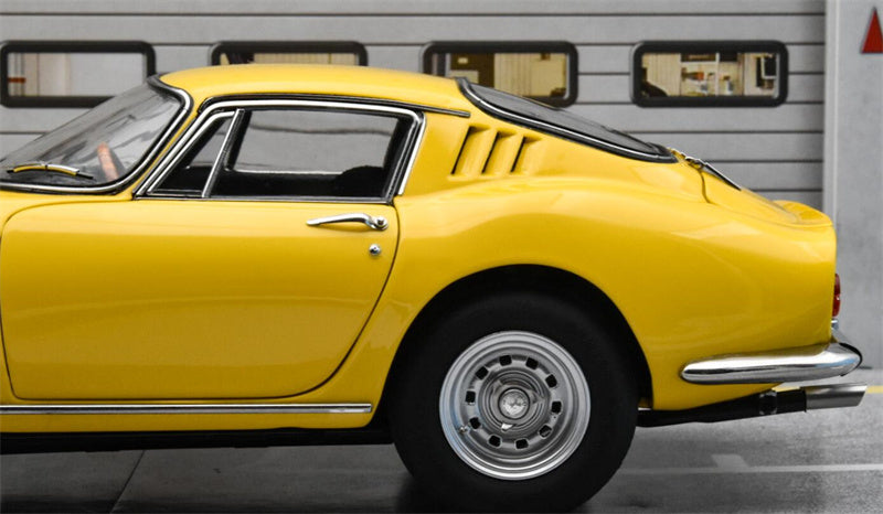 CMC Ferrari 275 GTB/C 1966 Classic sports car yellow 1:18car Pre-a Model