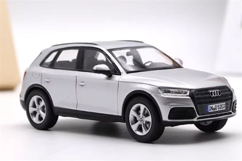 1:43 Audi Q5 SUV 2016 Silver  Audi  DIECAST Car Model