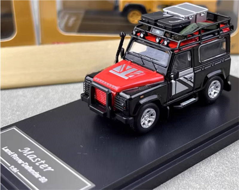 Master Land Rover Defender 90 Black red lid with Accessories 1:64 Car Pre-built Airliner Model Display view1