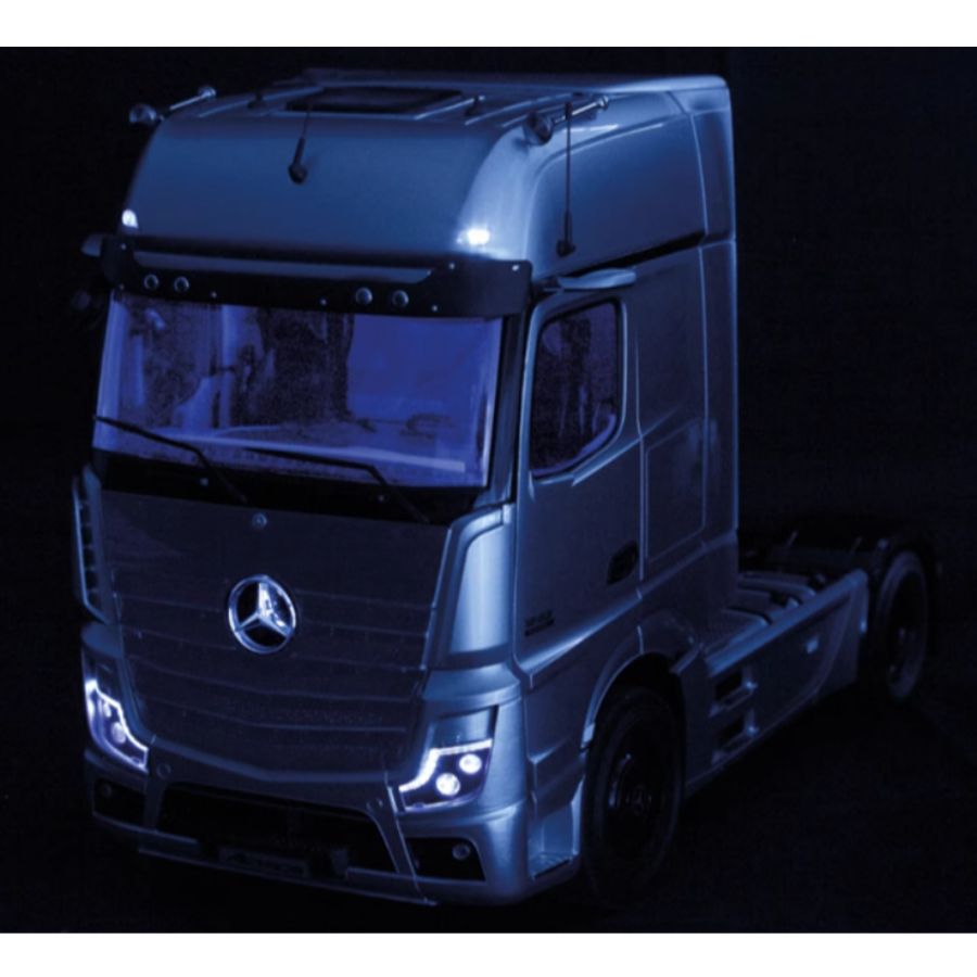 NZG Mercedes Benz Actros GigaSpace 4X2 Truck Lorry Tractor Edition 3 silver 1:18 DIECAST Truck Lorry
