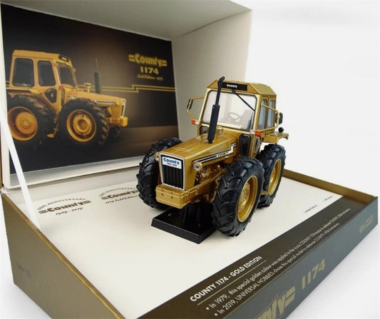 Universal Hobbies FORD COUNTY 1174 tractor gold Limited Edition 50th anniversary 1:32 Truck Pre-built Model