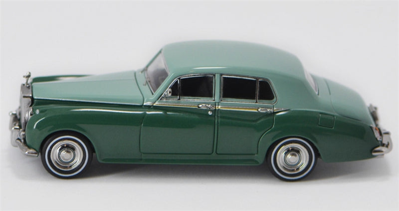 GFCC 1955 Rolls Royce Silver Cloud classic car Green Double LHD 1:64 car Pre-built Model view7