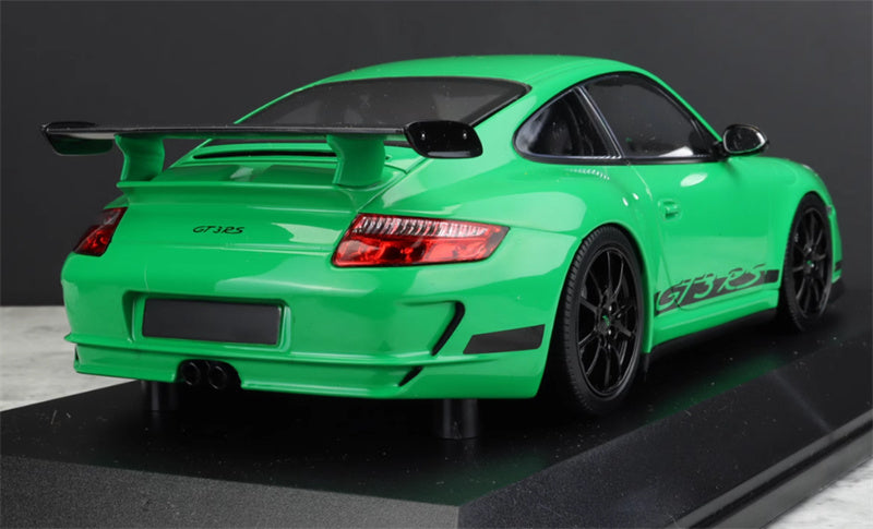 MINICHAMPS Porsche 911 GT3 RS dark green 1:18 Car Pre-built Model view5