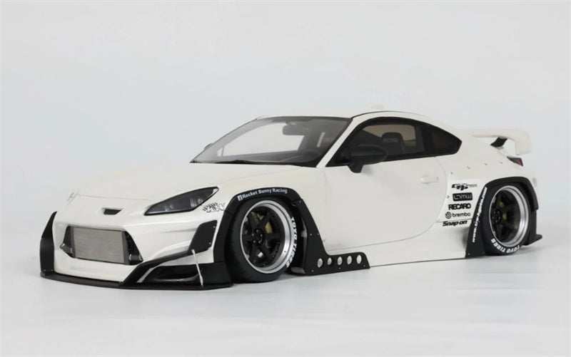 1:18 Toyota Pandem GR86  Crystal White GT SPIRIT  Resin Model