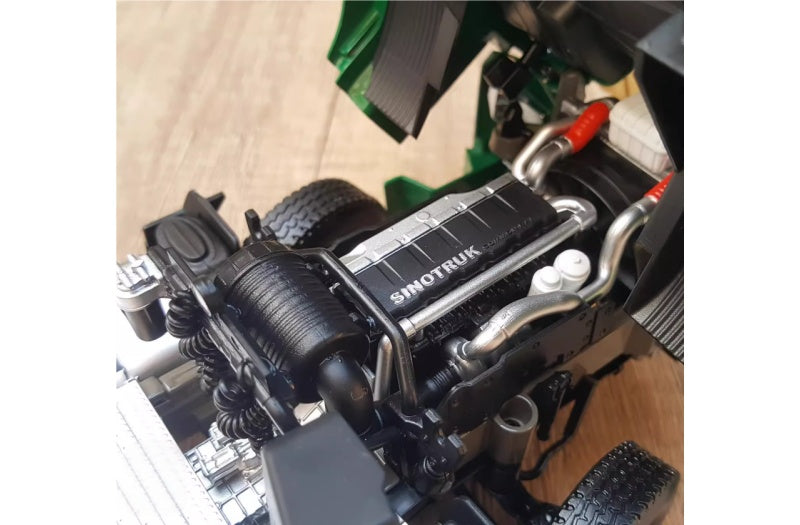 Sinotruk Sitrak G7H tractor Postal customized version Green 1:24 Truck Pre-built Airliner Model Display view7