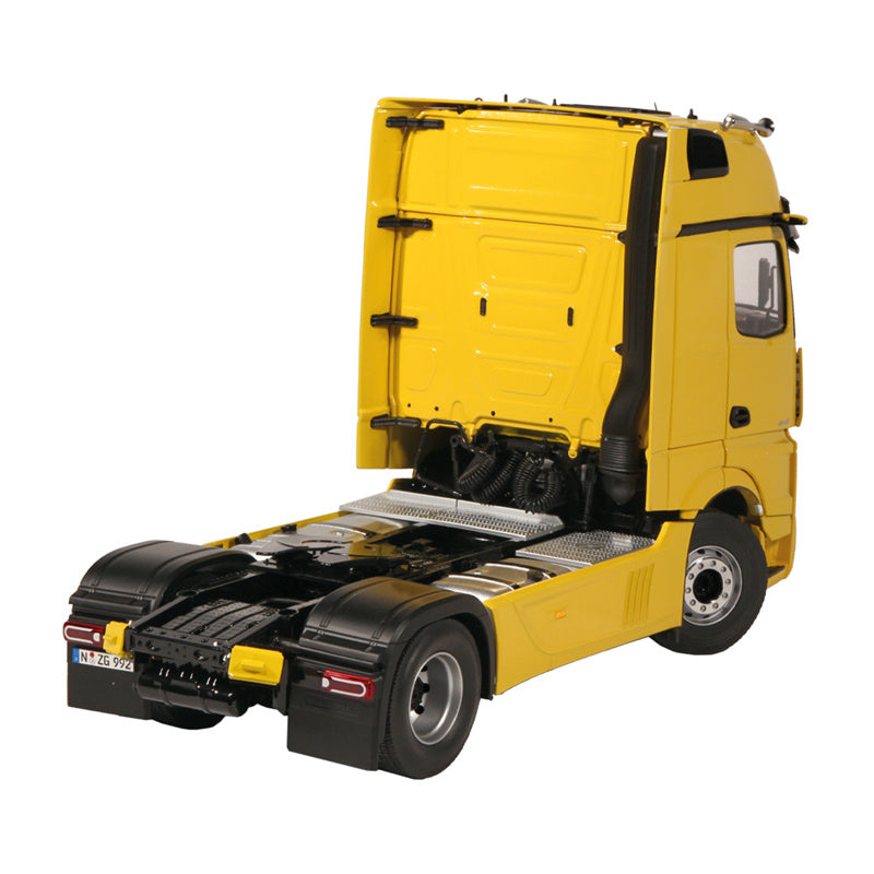 NZG Mercedes Benz Actros GigaSpace 4x2 Yellow 1/18 DIECAST Truck Lorry