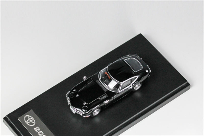 LCD-MODELS TOYOTA 2000GT Black Vintage Car 1:64 car Pre-built Model view1