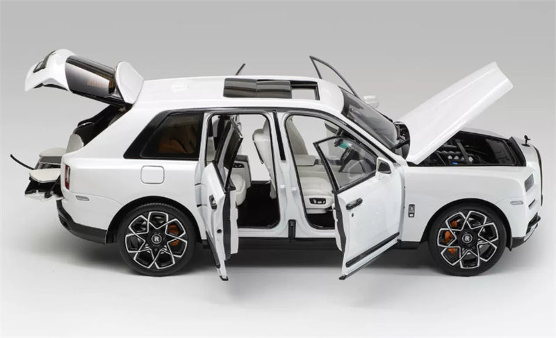 1:18  Cullinan Kahn  Metallic white ROLLS-ROYCE Limited Edition 149PCS ONLY DIECAST Model