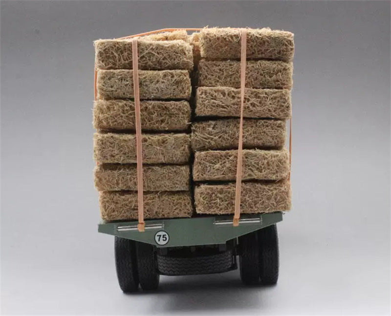 MQM BERLIET GLR 8R 1957 Grass Transport 1/24 DIECAST car