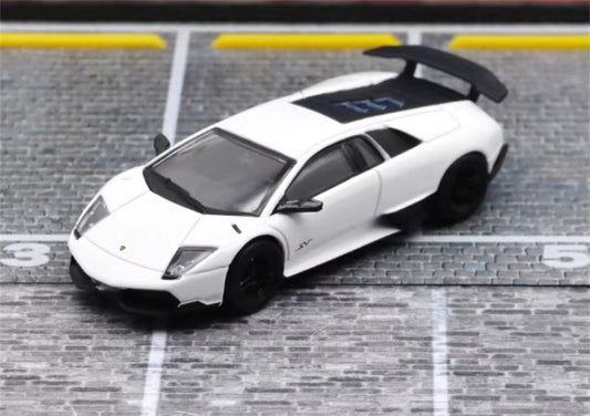 Max well Lamborghini Murcielago LP670-4 SV pure white 1:64 Car Pre-built Airliner Model Display view1