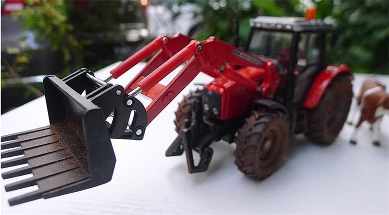 FLOZ Massey Ferguson with IWilliams Stock Trailer Old version Red Limited Edition 2000PCS ONLY 1:32 Truck Pre-built Model