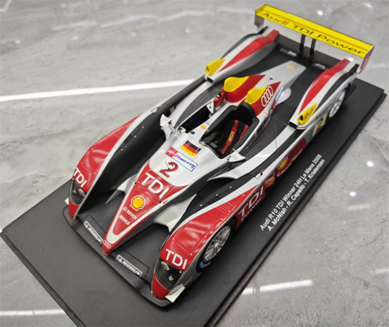 1:18 Audi R10 TDI lmp1 2008 Spark Le Mans Resin Car Model view1