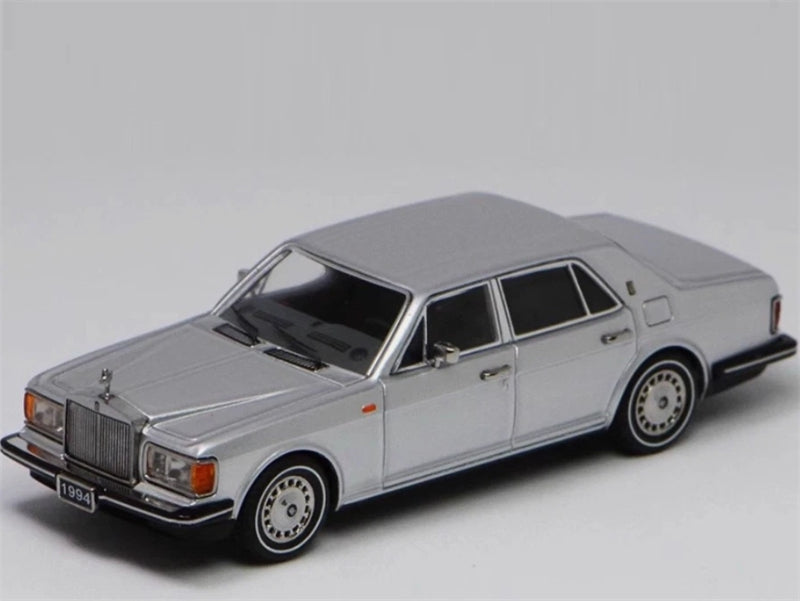GFCC 1994 Rolls Royce Silver Spur III Silver Limited Edition LHD 1:64 car Pre-built Model view1