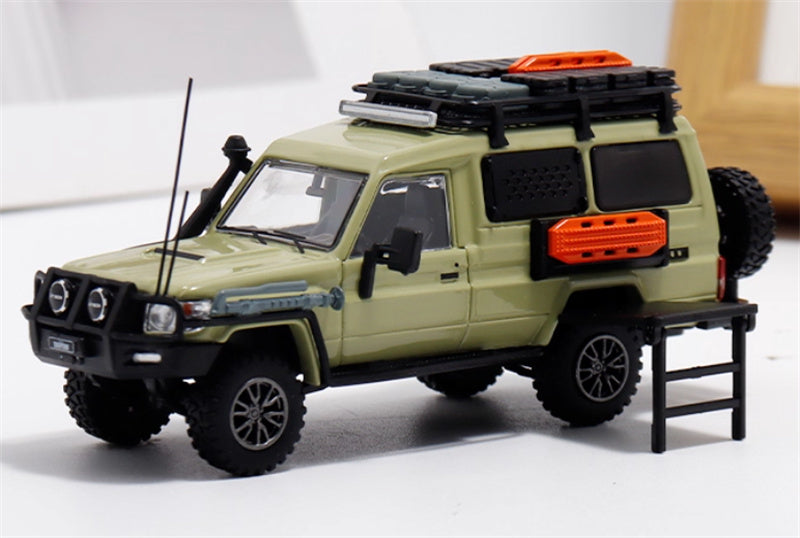 Autobots Models Toyota Land Cruiser LC78 J70 Off road modified version of personnel carrier grass green Limited Edition 499PCS ONLY 1:64 Truck Pre-built Model view6