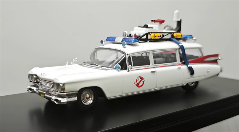 YS Model Cadillac Miller Ecto-1 first generation White 1:64 Car Pre-built Model view5