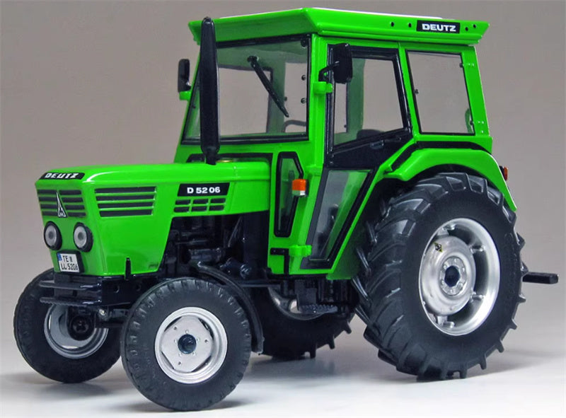 1:32 Deutz INTRAC 2003A Weise toys 1041 DEUTZ D 52 06 green DIECAST Model view1