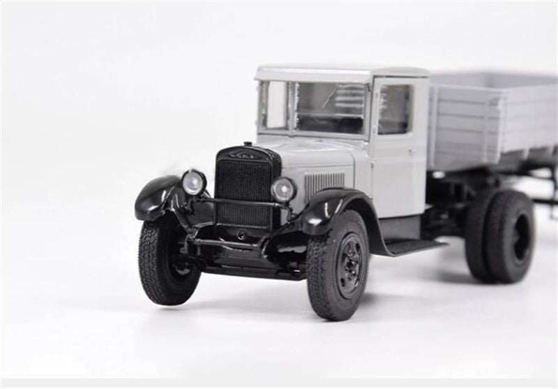 StartScaleModels ZIS-10 SOVIET TRUCK WITH TRAILER 1:43 Truck Pre-built Model