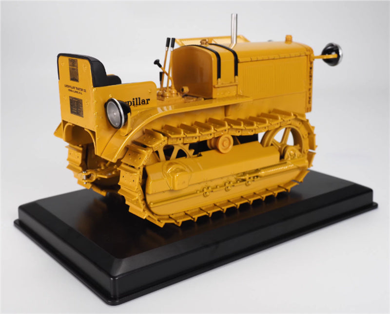 CATERPILLAR 25 Track-Type Tractor Yellow 1:16 Truck Pre-built Model