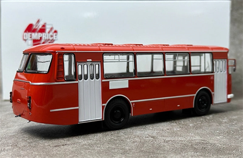 DEMPRICE Russian 695 Bus red 1:43 Bus Pre-built Model view9