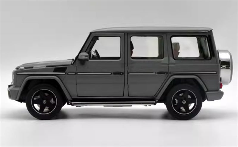 iScale Mercedes Benz G500 G-KLASSE off-road grey 1:18 Car Pre-built Model view2
