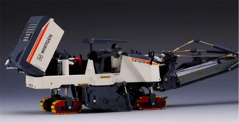 WIRTGEN W155CFi Cold Milling Machine 1:35 Truck Pre-built Model