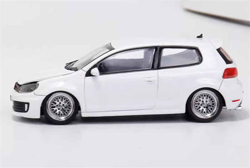 Max well Volkswagen Golf GTI 6th generation White BBS wheel low stance Limited Edition 799PCS ONLY 1:64 Car Pre-built Airliner Model Display view3