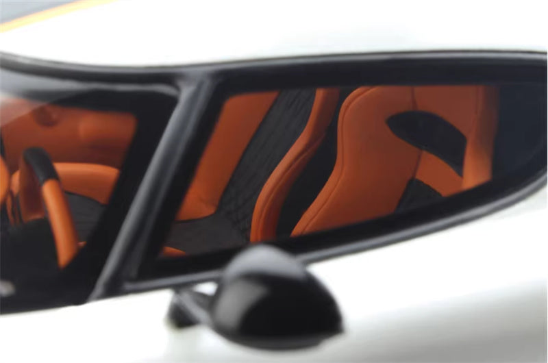 1:18 Koenigsegg Regera 2018 White Orange  GT SPIRIT Limited Edition No tail version Resin Car Model