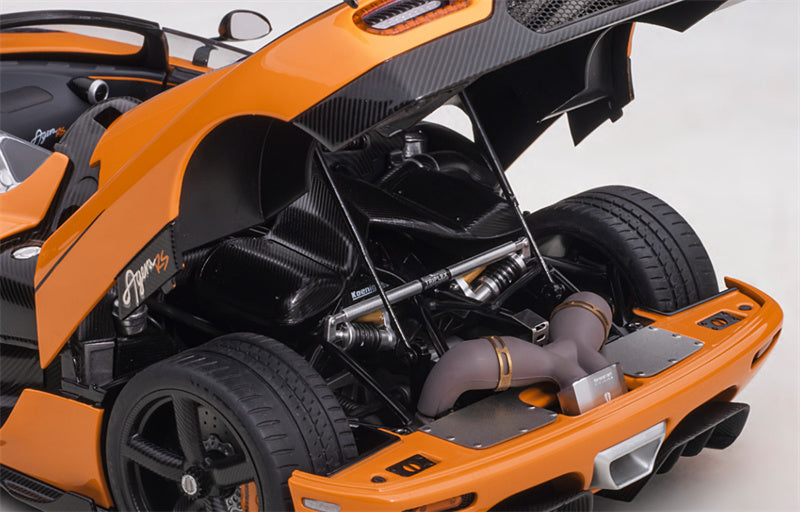 AUTOART KOENIGSEGG Agera RS Orange 1:18car Pre-a Model