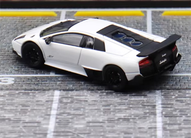 Max well Lamborghini Murcielago LP670-4 SV pure white 1:64 Car Pre-built Airliner Model Display view2