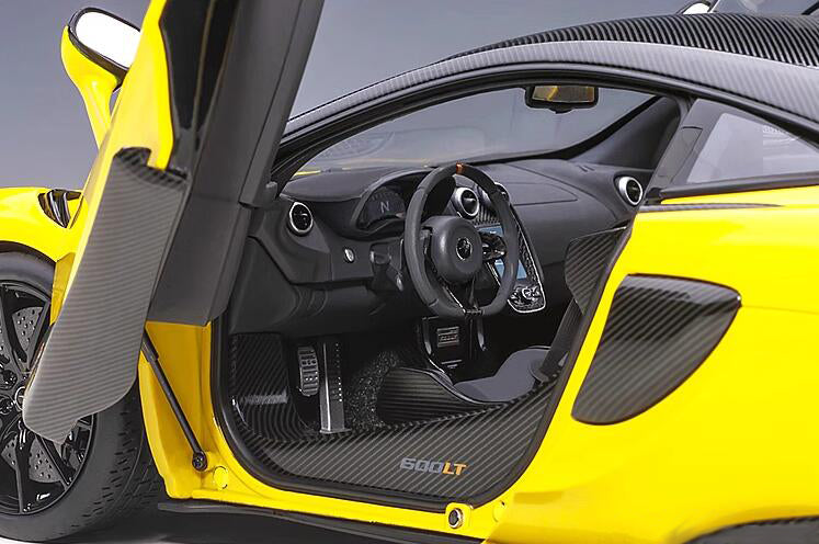 AUTOART McLaren 600LT sports car yellow 1:18car Pre-a Model