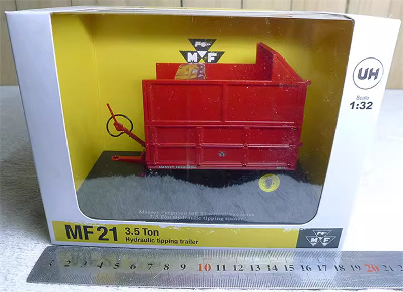 Universal Hobbies Massey Ferguson MF21 with silage sides 3.5 Ton Hydraulic tipping trailer red 1:32 Truck Accessories Pre-built Model