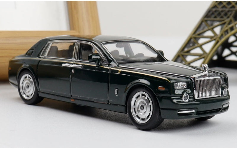 1:64 ROLLS-ROYCE Phantom VII  Peninsula Customized Green SW   DIECAST Model