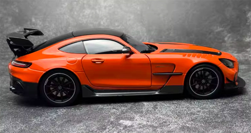 MINICHAMPS Mercedes AMG GT Black Series 2021 orange Limited Edition 400PCS ONLY 1:18 Car Pre-built Model view6