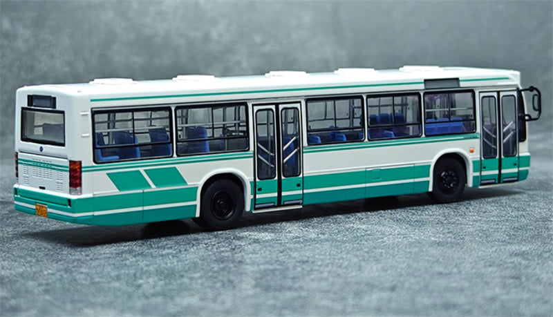 AUTO-GLIMPSE Huanghai DD6121HS City Bus Non air-conditioned version Green 1:64 Bus Pre-built Model view6