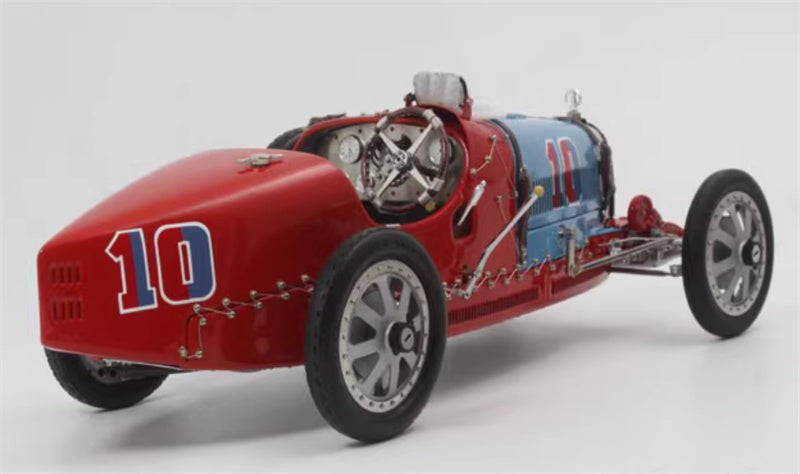 CMC Bugatti Typ 35 Grand Prix Nation Colour Project Chile #10 1924 Limited Edition 1:18 Car Pre-built Model view5