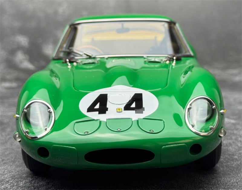 CMC Ferrari 250 GTO Silverstone 1963 David #44 Right hand drive Green Limited Edition 2000PCS ONLY 1:18 Car Pre-built Model view8