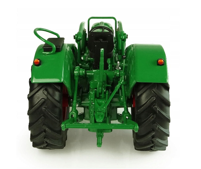 Universal Hobbies DEUTZ D6005 - 4WD agricultural tractor shovel 1:32 Truck Pre-built Model