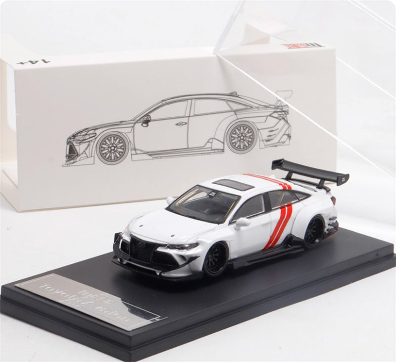 LeManFang Toyota Avalon Mk4 XX50 Wide Body white 1:64 Car Pre-built Model view8
